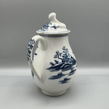Load image into Gallery viewer, Lowestoft Porcelain Sparrow Beak Jug and Cover - Fence Pattern - C.1770/75