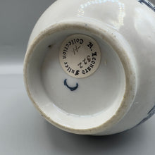 Load image into Gallery viewer, Lowestoft Porcelain Sparrow Beak Jug and Cover - Fence Pattern - C.1770/75