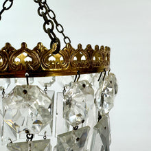 Load image into Gallery viewer, Early 20th Century Small Cut Bag Lustre Chandelier