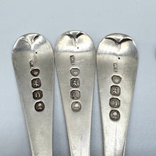 Load image into Gallery viewer, Twelve George IV Silver Teaspoons by William Theobalds - London 1828