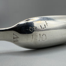 Load image into Gallery viewer, Rare Georgian Silver Double Ended Reversible Marrow Scoop - London 1727