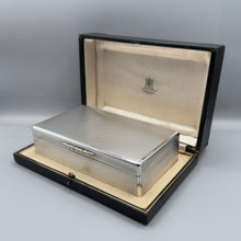 Load image into Gallery viewer, Fine Asprey &amp; Co Silver Cigarette Box in Presentation Case - London 1945
