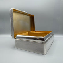 Load image into Gallery viewer, Fine Asprey &amp; Co Silver Cigarette Box in Presentation Case - London 1945
