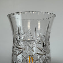 Load image into Gallery viewer, Cut Lead Crystal Lamp
