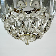 Load image into Gallery viewer, Early 20th Century Small Cut Bag Lustre Chandelier
