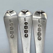 Load image into Gallery viewer, Twelve George IV Silver Teaspoons by William Theobalds - London 1828
