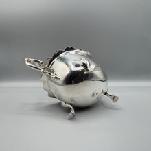 Load image into Gallery viewer, Sterling Silver Sauce Boat - Horace Woodward &amp; Co Ltd - London 1912
